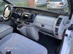 Renault Trafic - 12