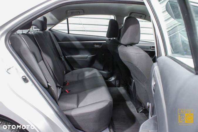 Toyota Corolla 1.6 Active - 11