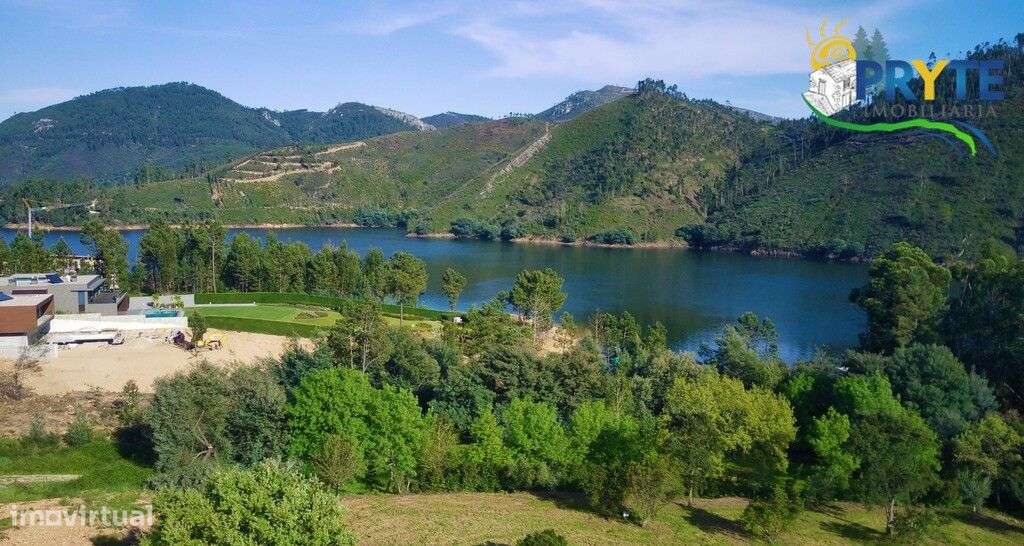 Lote para construção a confinar com o Rio Zêzere - Grande imagem: 3/5