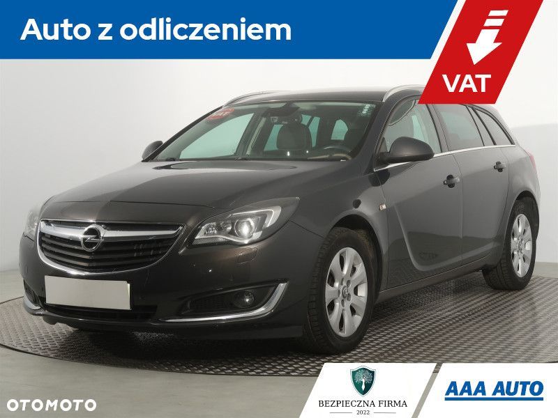 Opel Insignia - 1