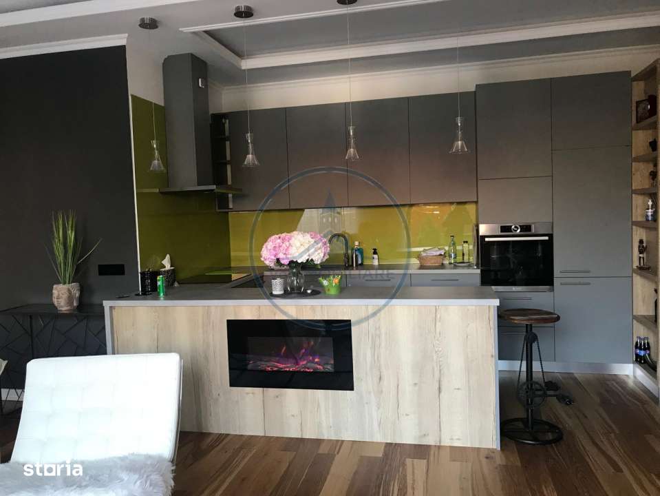 Ap. de lux central, cu terasa de 45 mp, gradina de 90 mp si 2 parcari - Imagine principală: 5/13