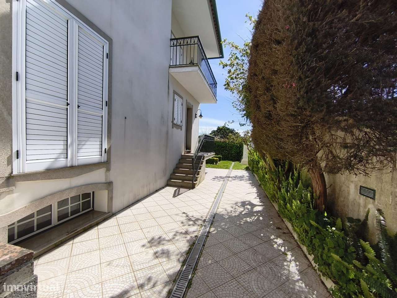 Moradia Isolada T5+1 com Piscina – S. Bernardo.-41