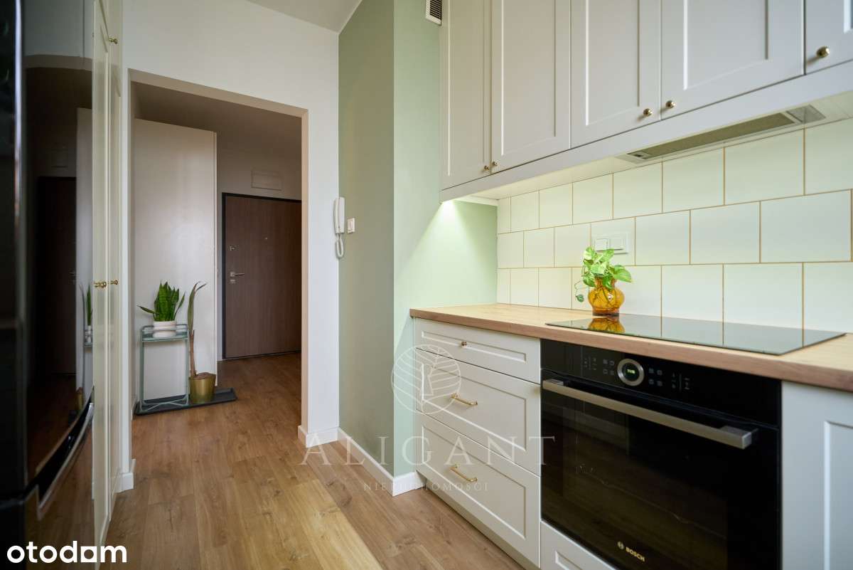 Klimatyczne 2 pokoje * 50 m² * oddzielna kuchnia*-9