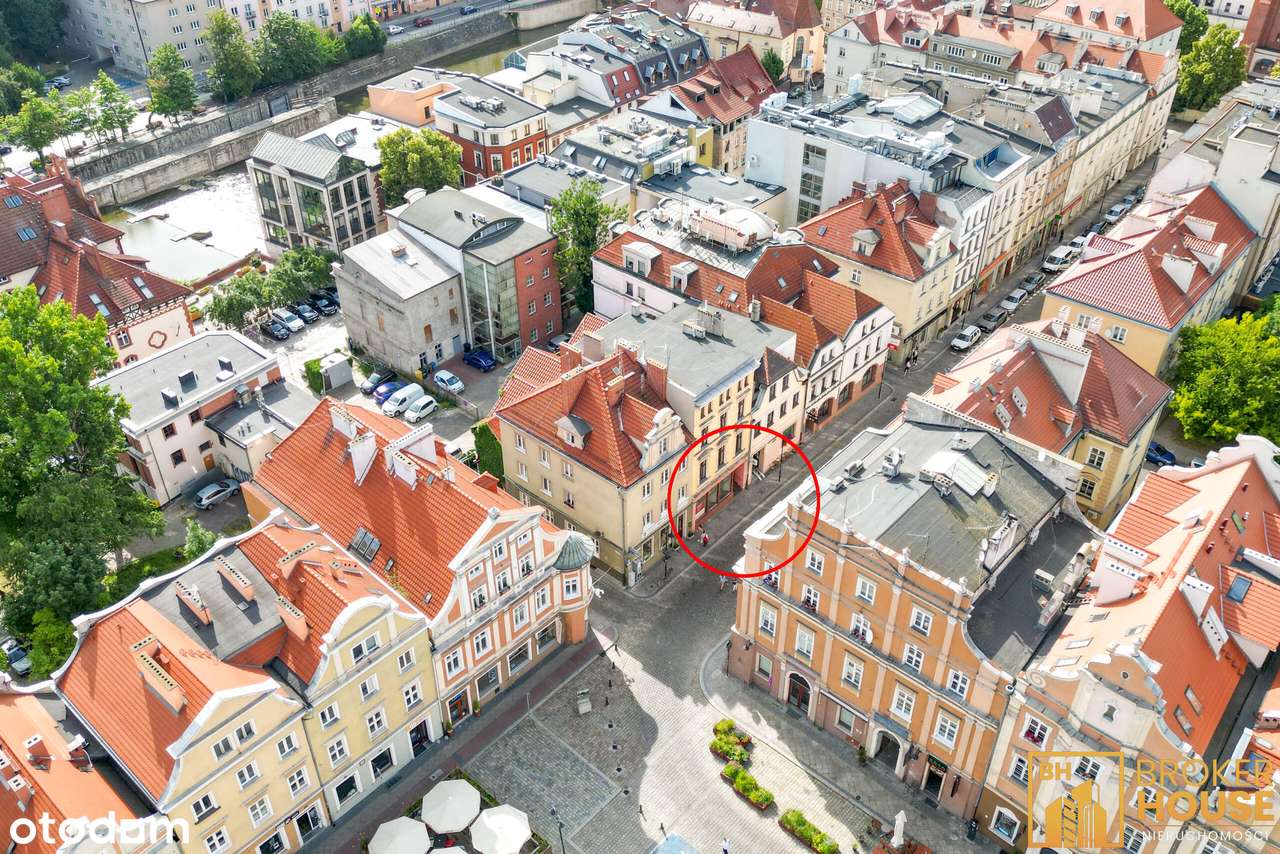 Duża przestrzeń biurowo usługowa w samym  rynku - Pełny obrazek: 2/17