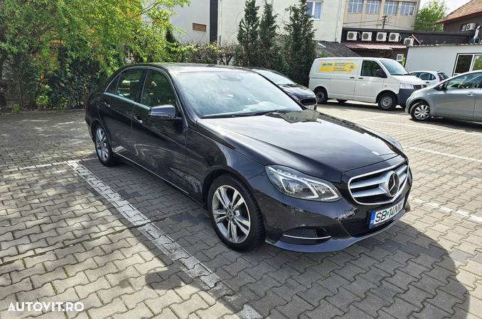 Mercedes-Benz E 220 CDI BlueEfficiency Aut. - 2