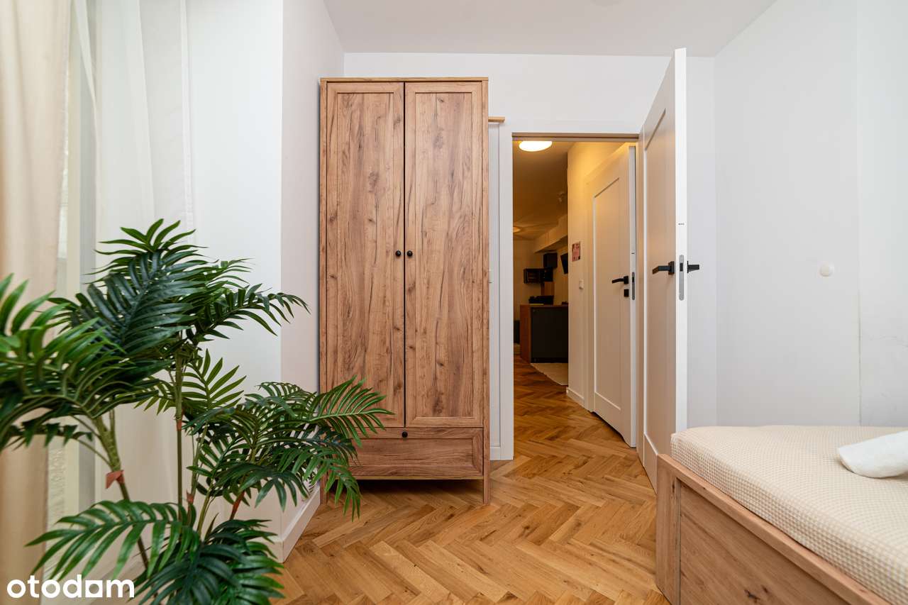 Wyjątkowe. 2 pokoje. MPEC, winda, klimatyzacja. Bez prowizji i PCC-8