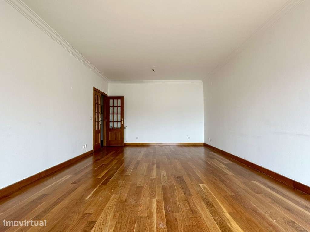 Arrendamento Apartamento T3 no Edifício Columbano Residence - Grande imagem: 5/19