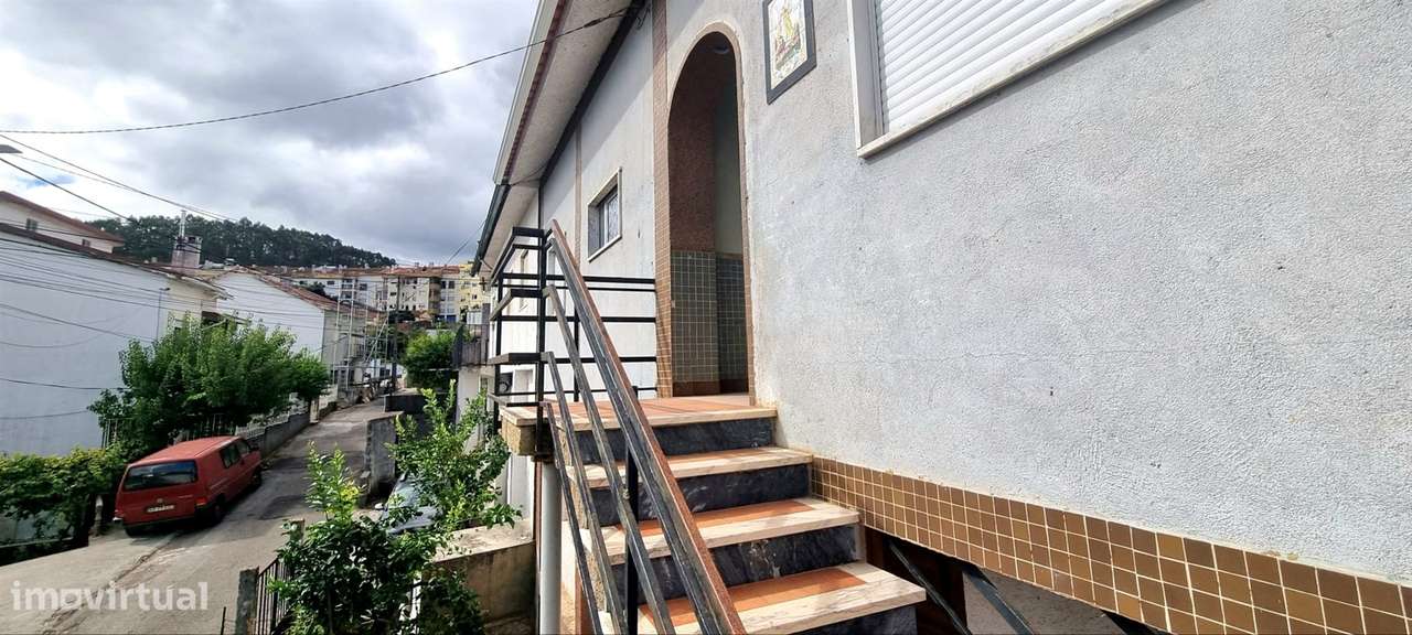 Moradia >=T10 - Fonte da Talha - Coimbra/Venda-34
