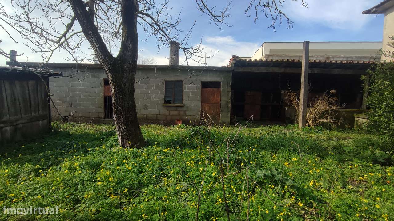 Moradia individual, com terreno, em Rendufe, Amares-38