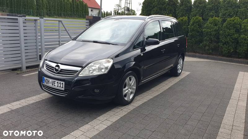 Opel Zafira 1.8 Cosmo EasyTronic - 1