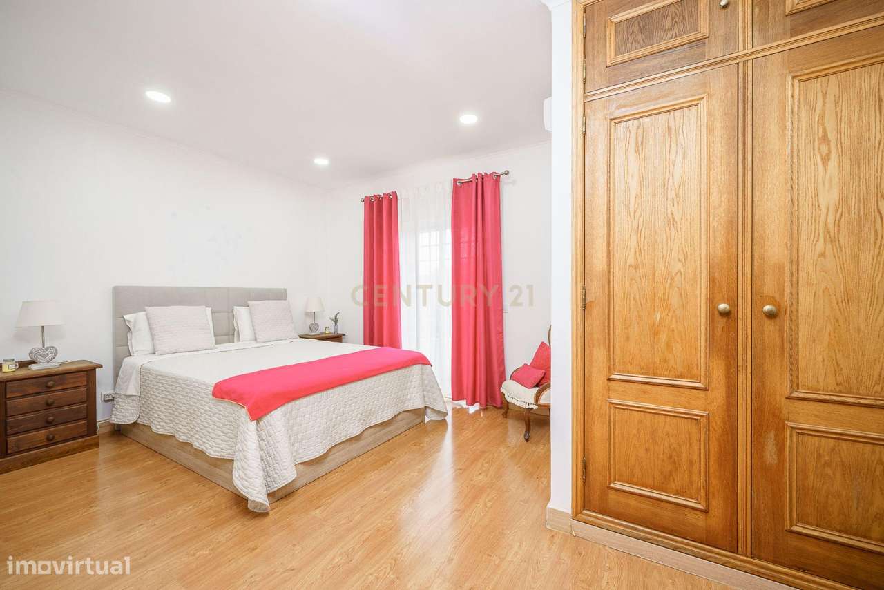 Moradia T5 de Charme com piscina, em Palmela. Conforto, Elegância e Fu-13