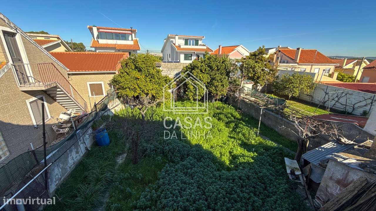 Moradia Independente T5 em Vila Fria - Porto Salvo-36