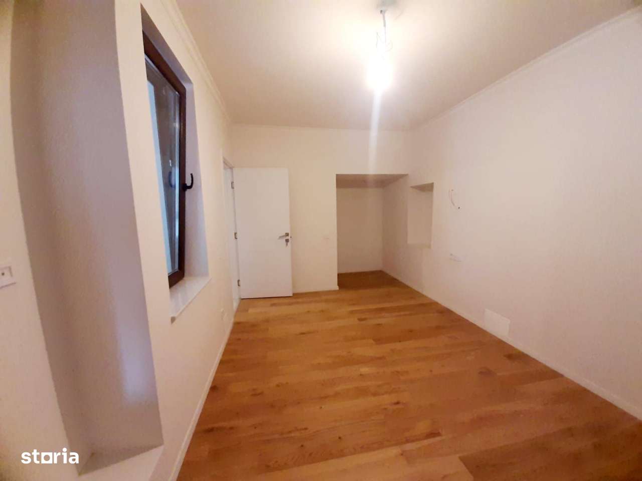 Casa de vanzare in Piata Abator-5