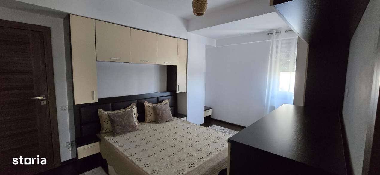 Apartament 3 camere | Academia Navala | Luminos | Rulouri - Imagine principală: 5/10
