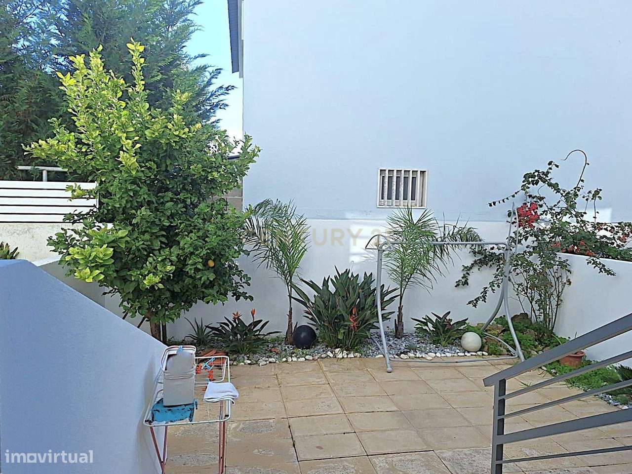 Moradia T3+1 em Alcochete: Luxo e Conforto!-11