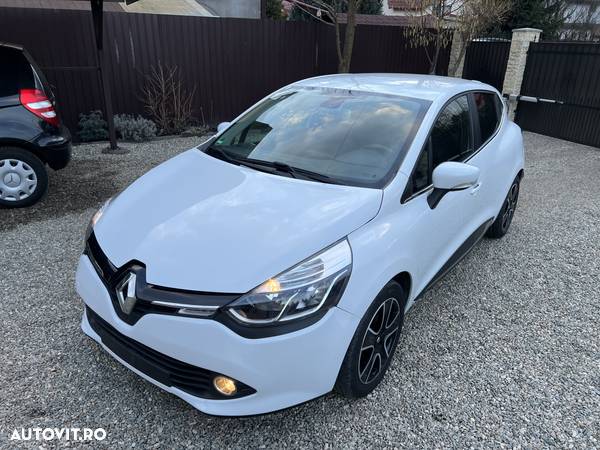 Renault Clio TCe 90 Luxe - 5