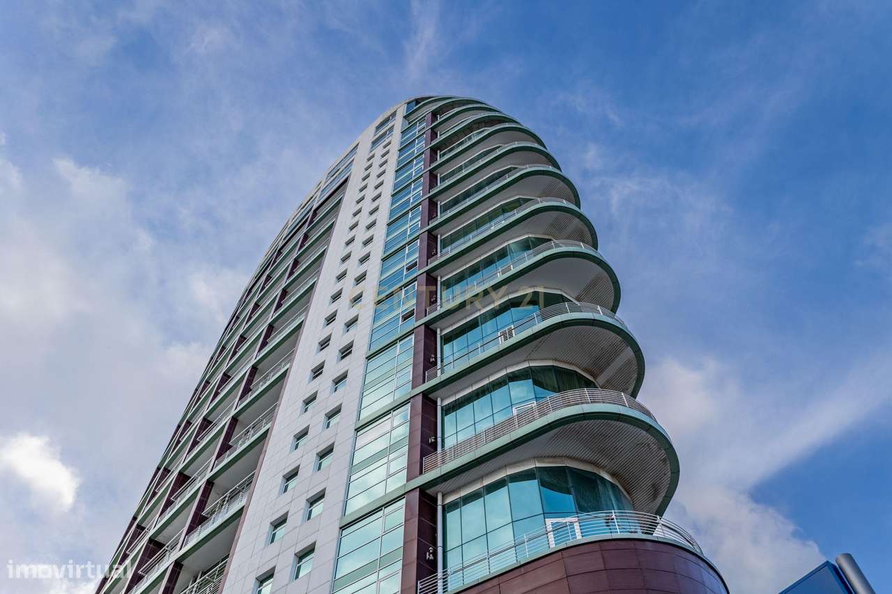 T3 Duplex na Torre de São Rafael com Vista Deslumbrante sobre o Tejo n - Grande imagem: 4/41