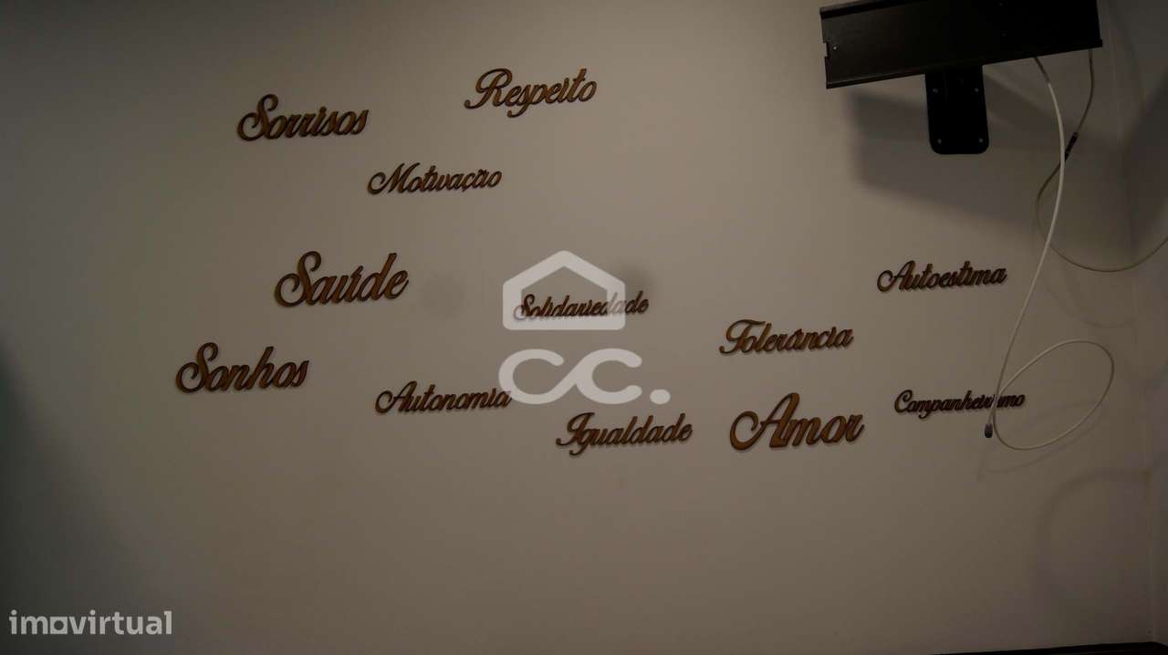 Arrenda-se Espaço Comercial Equipado para Restauração – Excelente Opor - Grande imagem: 4/43