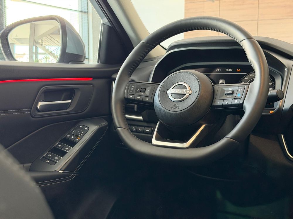 Nissan Qashqai N-Connecta + Pakiet technologiczny + Szklany dach Salon Polska