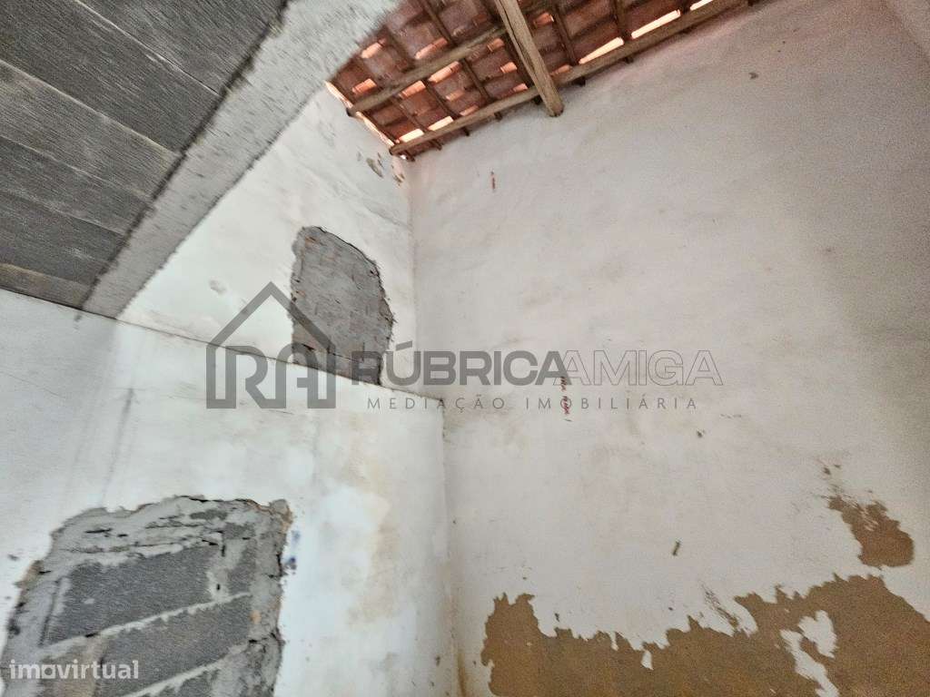 Casa no centro de Loulé para comercio ou habitação v1 nova ( em Con...-10