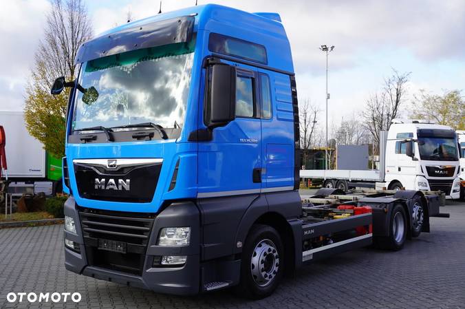 MAN TGX 26.500 6×2 E6 BDF / 2020 - 1