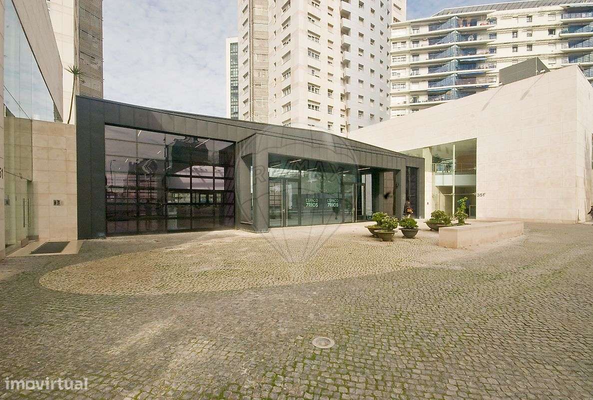 Apartamento T3 para arrendamento - Grande imagem: 2/28