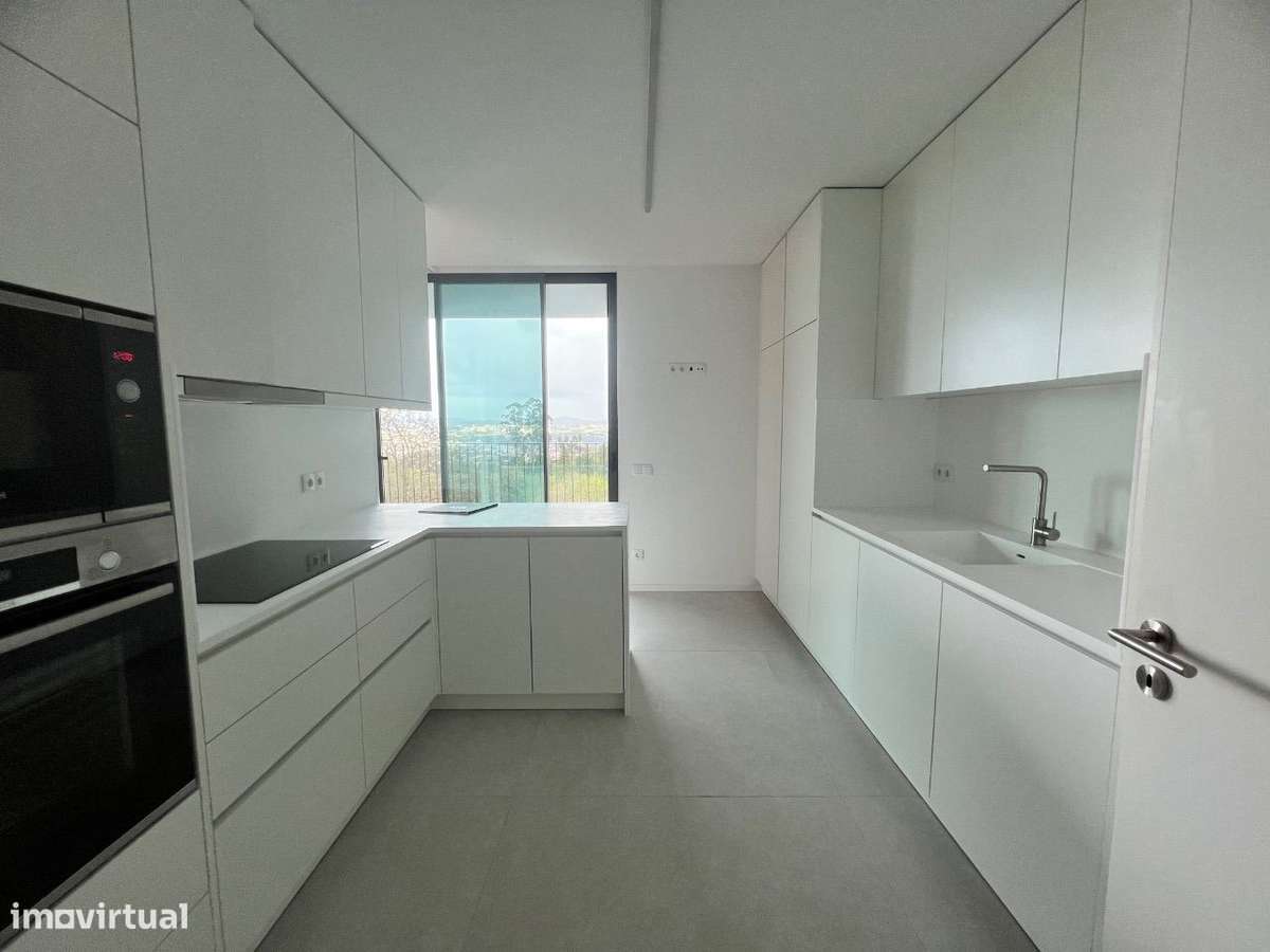 T3 Q19 - Grande imagem: 4/16