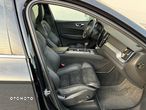 Volvo XC 60 D4 AWD R-Design - 25