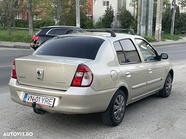 Renault Clio - 3