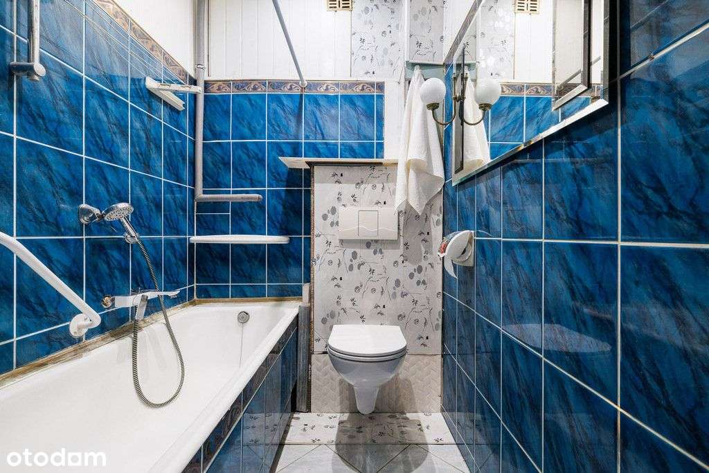 Z osobną kuchnią na zielonym osiedlu (do remontu)-9