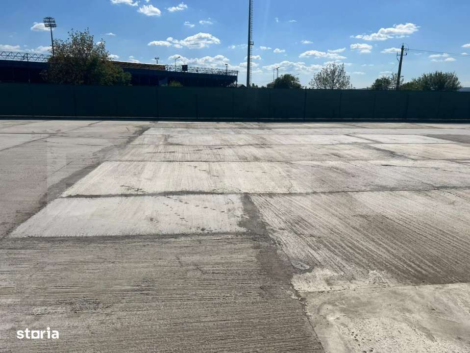 Casa cu teren de vanzare, 2 camere, 1700 mp - Imagine principală: 2/5