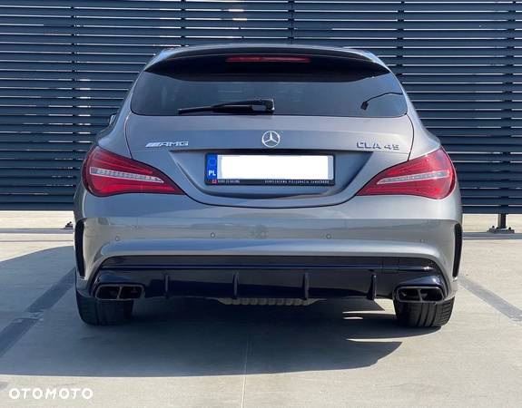 Mercedes-Benz CLA AMG 45 4-Matic - 9