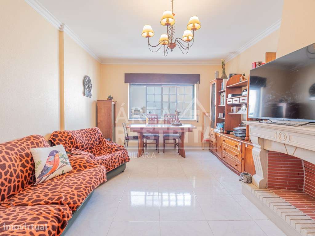 FANTÁSTICO APARTAMENTO T2+1 NA QUINTA DO CONDE - Grande imagem: 4/38
