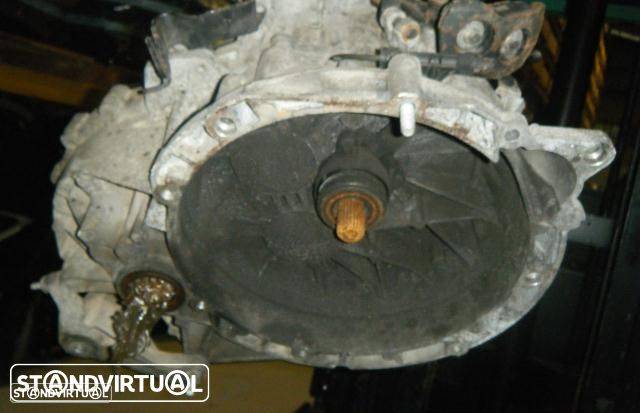 Caixa de Velocidade Ford Focus 2.0TDCI 2004 - 1