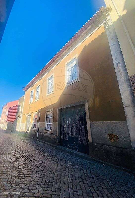 Moradia T7 para venda - Grande imagem: 2/9