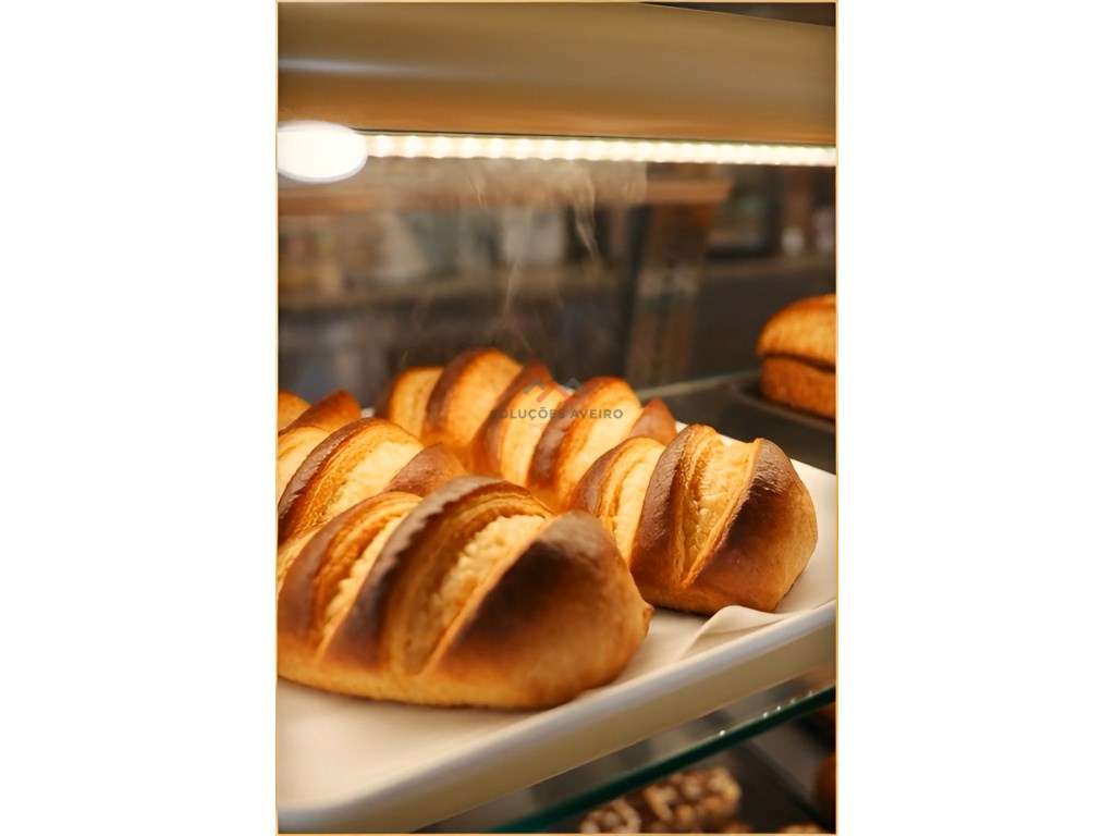 Trespasse de Pastelaria de Referência em Albergaria-a-Velha - Grande imagem: 2/8
