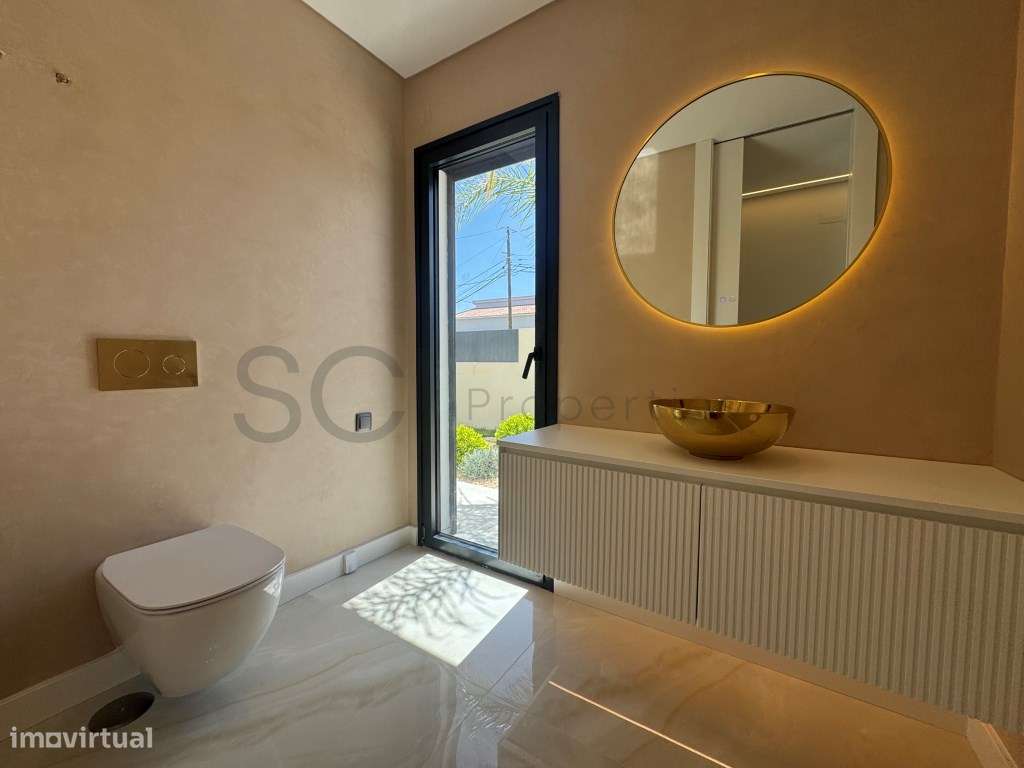 Moradia T4 Luxo Isolada | Belverde | Piscina | Garagem-58