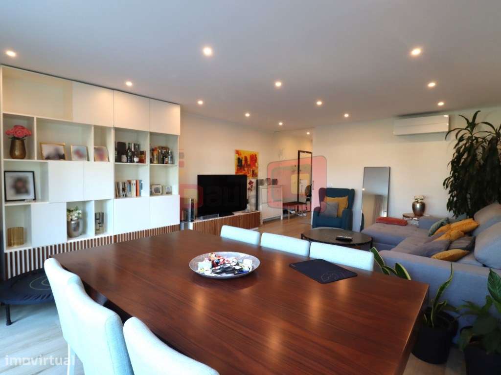 APARTAMENTO T3 COM GARAGEM BOX - MONTIJO-2