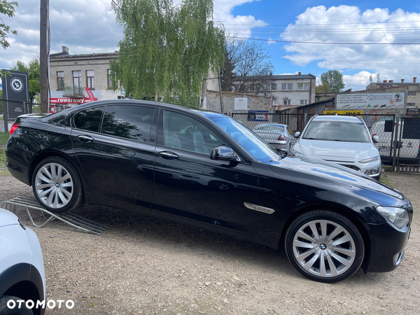 BMW Seria 7 740d xDrive - 3