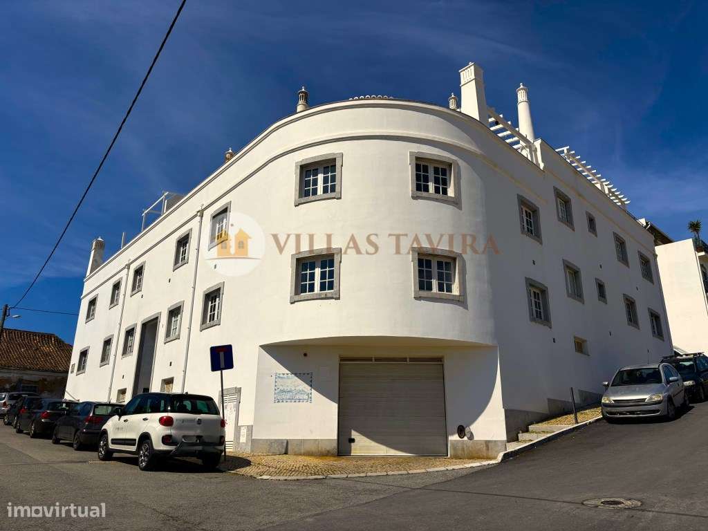 Apartamento T2 - Vistas-Centro - 2 lugares de Parqueamento - Grande imagem: 2/35