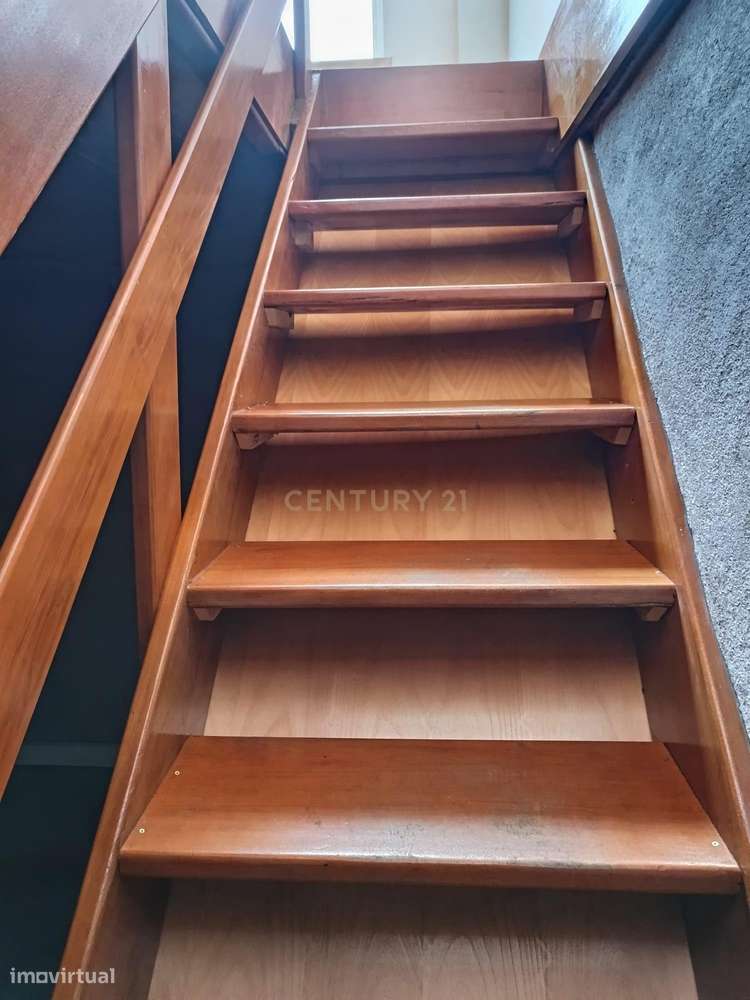 Loja comercial na Rua Antonio José de Almeida em Celas, Coimbra - Grande imagem: 5/7