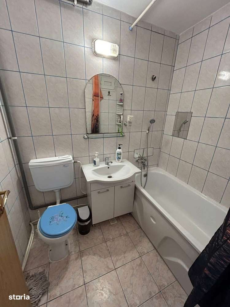De vanzare 2 camere mobilat și utilat Pret 46.500 - Imagine principală: 4/4