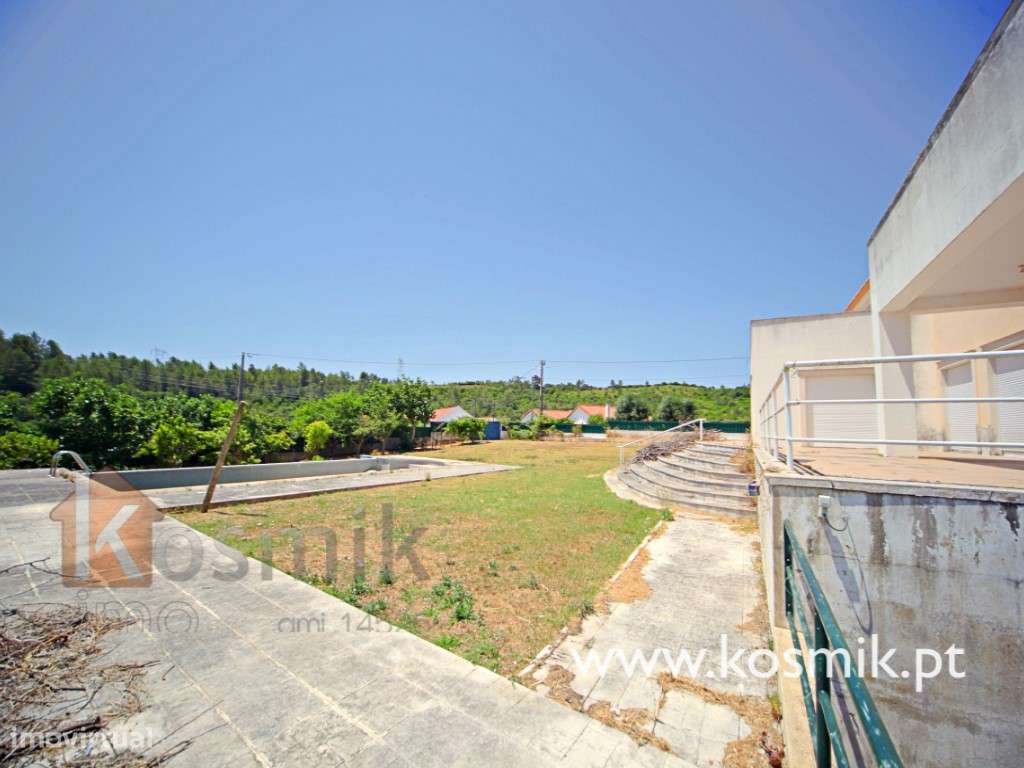 Moradia bifamiliar de Luxo para recuperar V5 + V5 :: Bucelas - Lour...-44