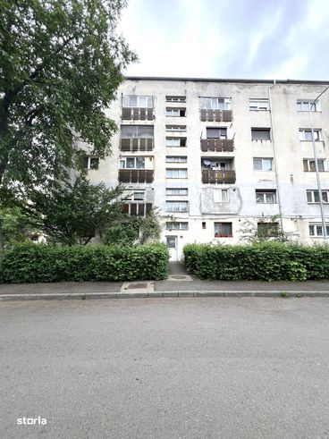 Apartament 2 camere - Decomandat - Micro 17-13