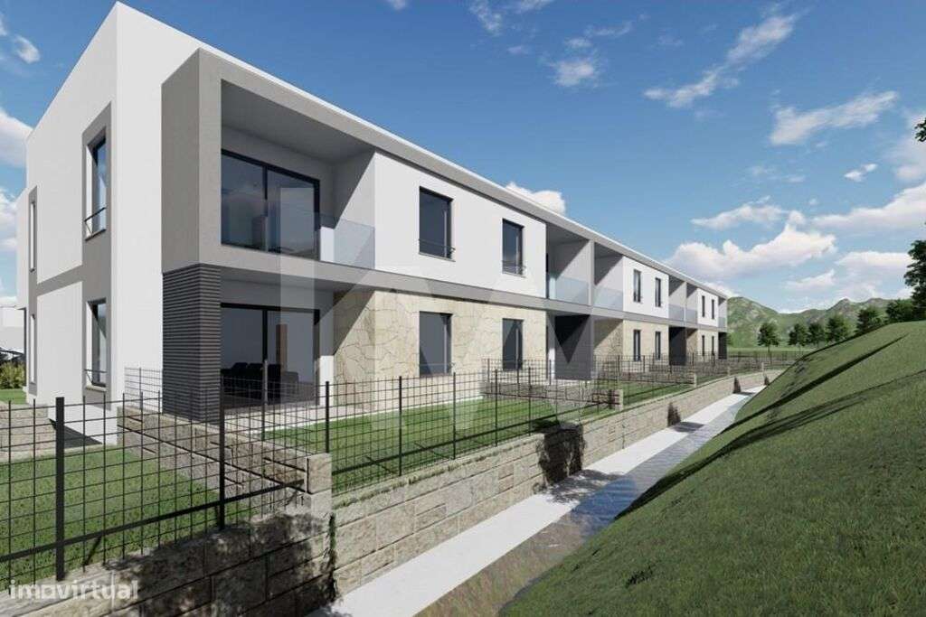 Ainda em construção visite esta fantástica moradia em condomínio fecha - Grande imagem: 4/30