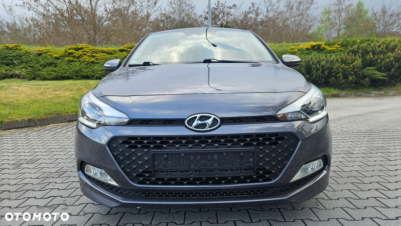 Hyundai i20 1.4 Premium - 3