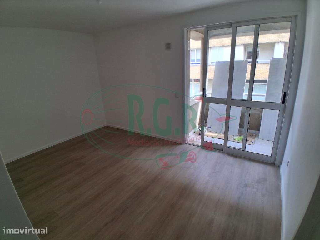 T3 com lugar de garagem-12