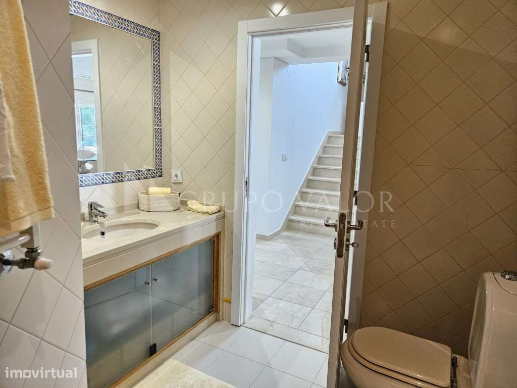 Moradia T4 Geminada com Piscina - Garagem para 3 Viaturas | Sabugo ...-15