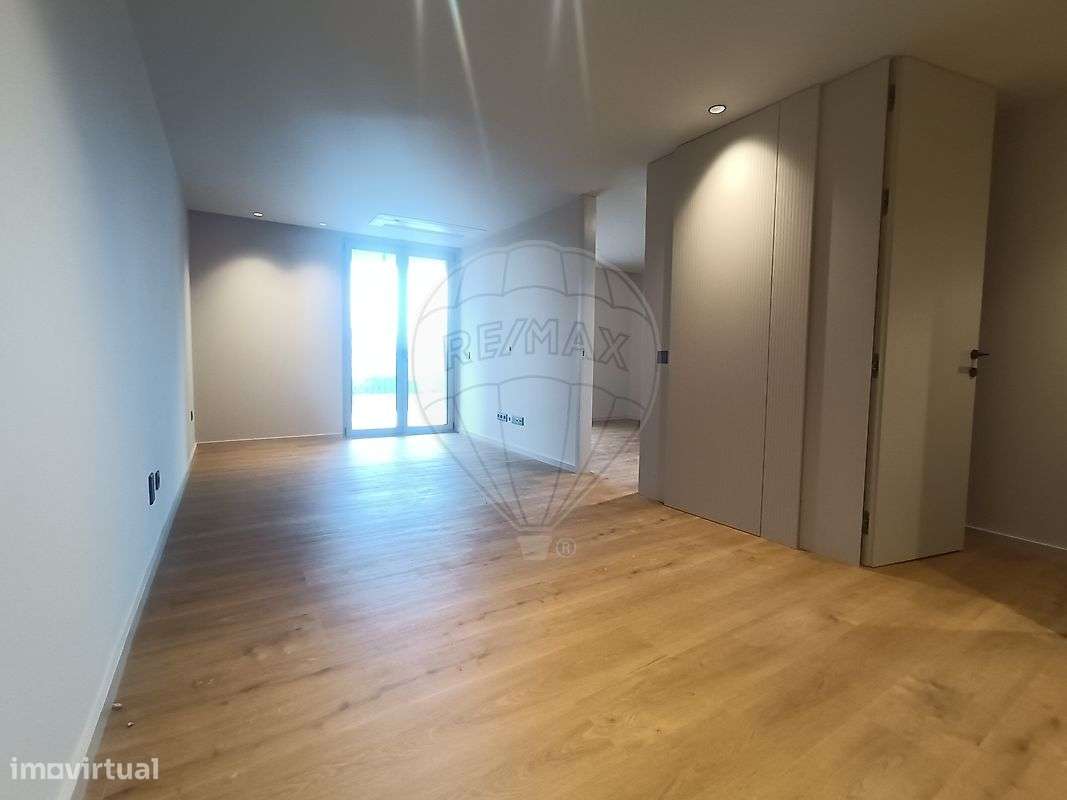 Apartamento T1 para arrendamento - Grande imagem: 4/16