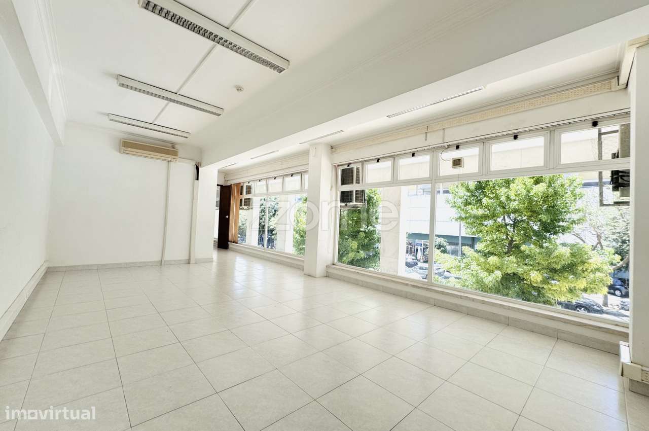 Excelente espaço para serviços ou comércio na Penha de França - Grande imagem: 4/38